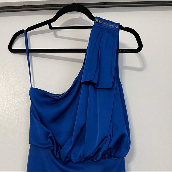 Blue one shoulder dress. - Picture 2 of 3